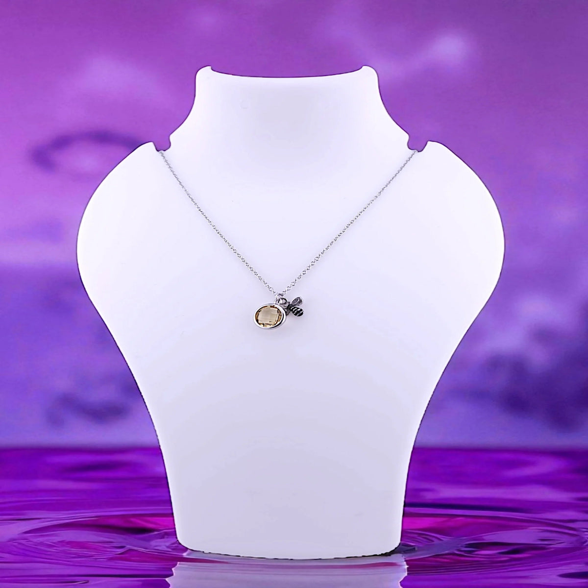 Fancy honey bee pendant chain set
