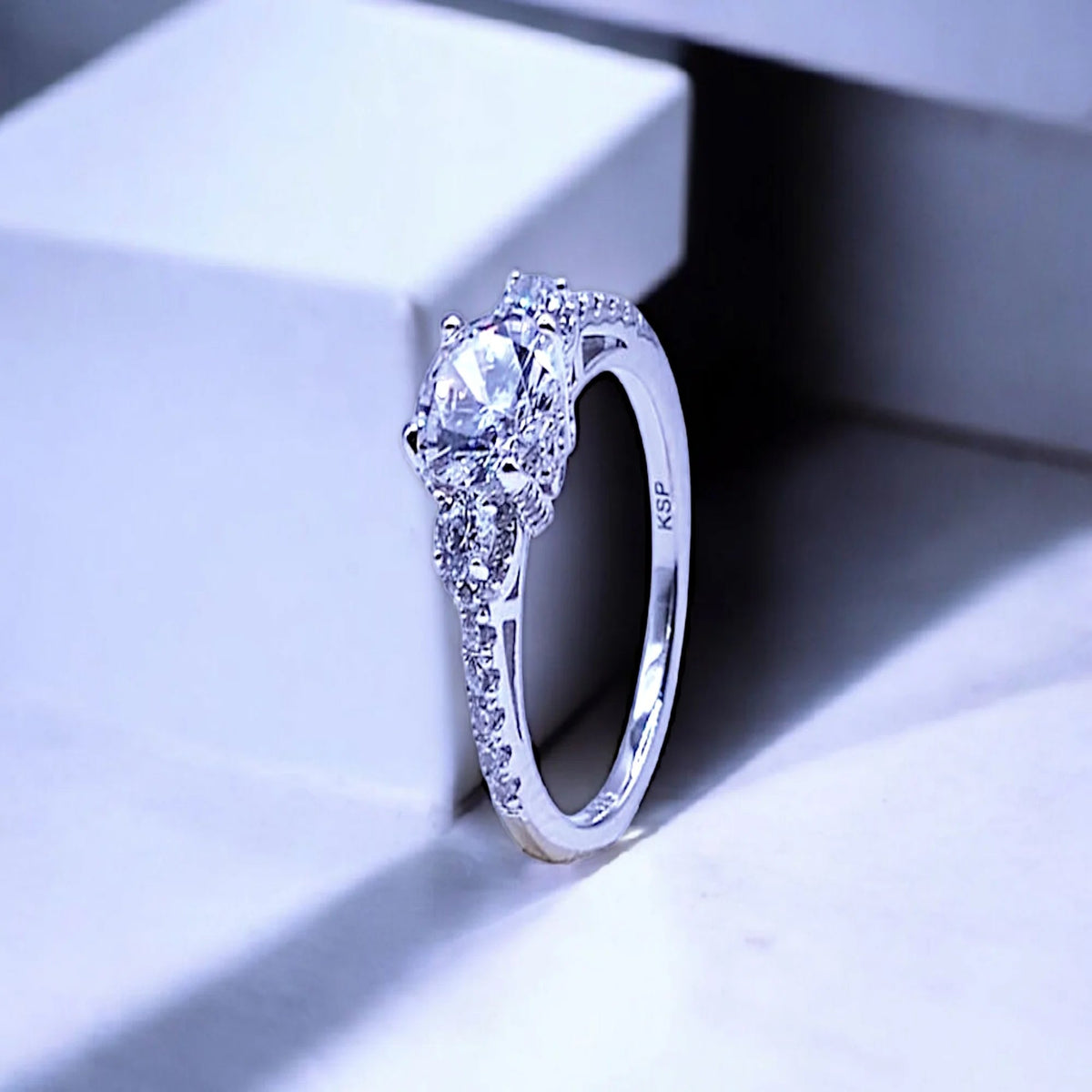 Premium silver women ring