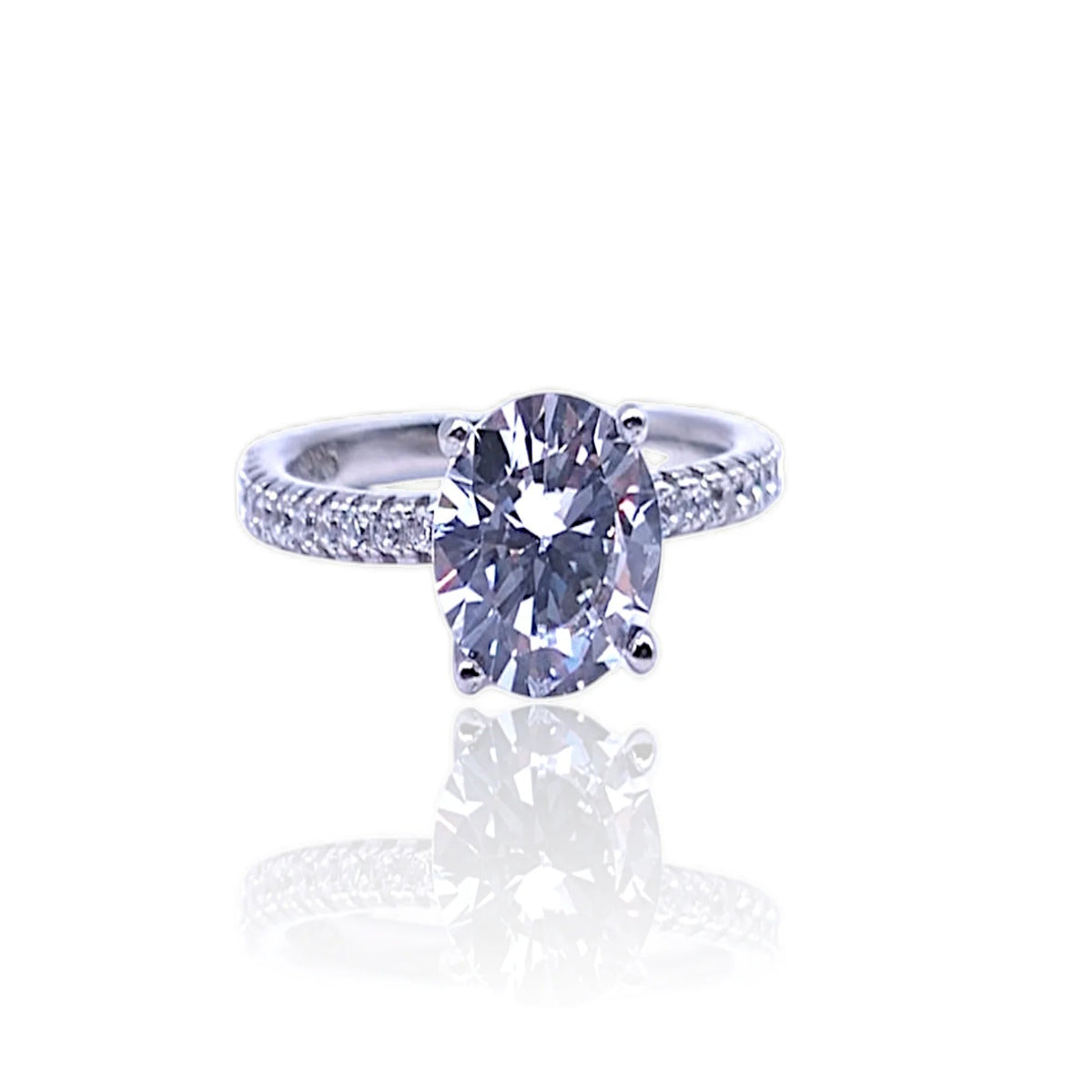 Fancy single stone women ring