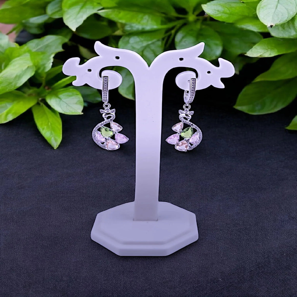 Pure silver colour stone Duck design earring