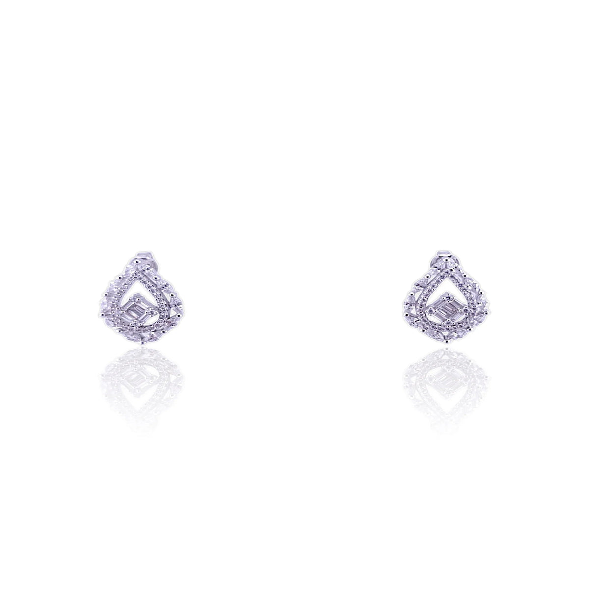 Fancy design stone earring