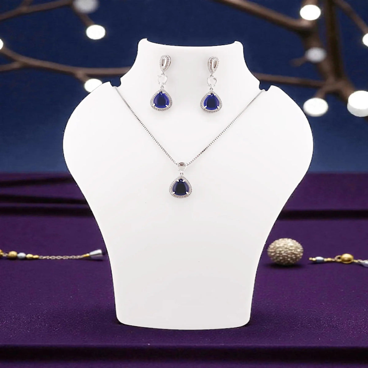 Fancy chain set