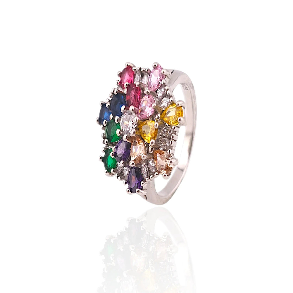 Fancy women ring