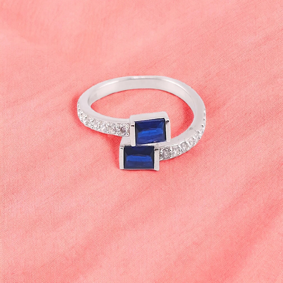 Blue stone adjustable women ring