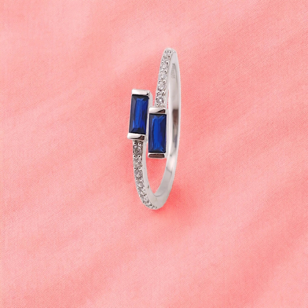Blue stone adjustable women ring
