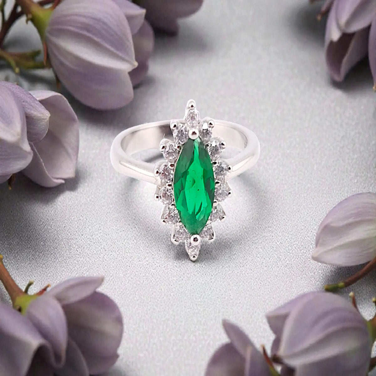 Premium design women ring