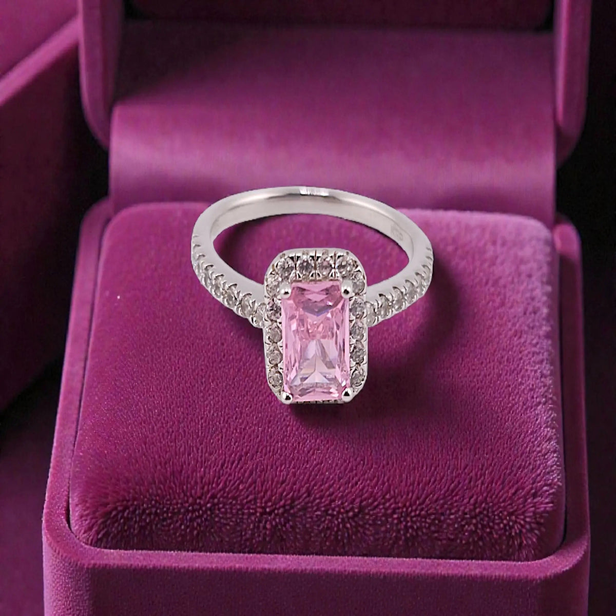 Pink stone women ring