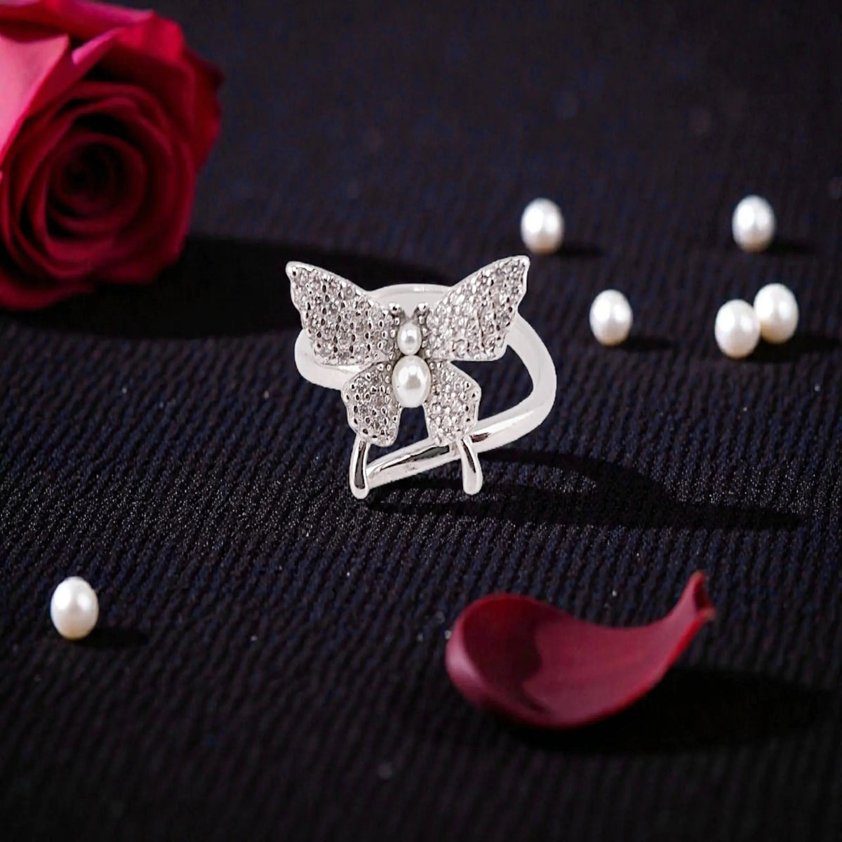 Premium Butterfly ring with pearl
