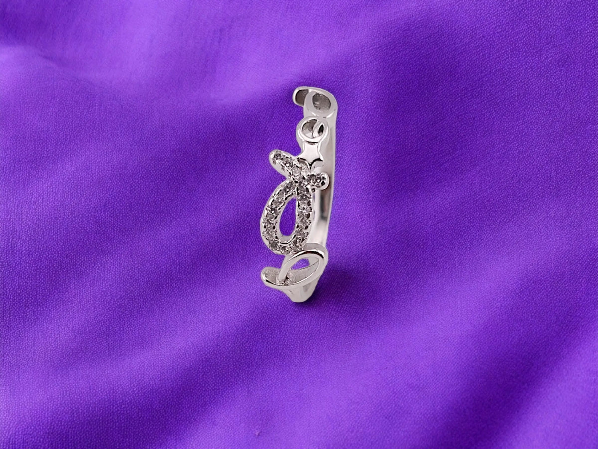 Premium silver Love Women ring
