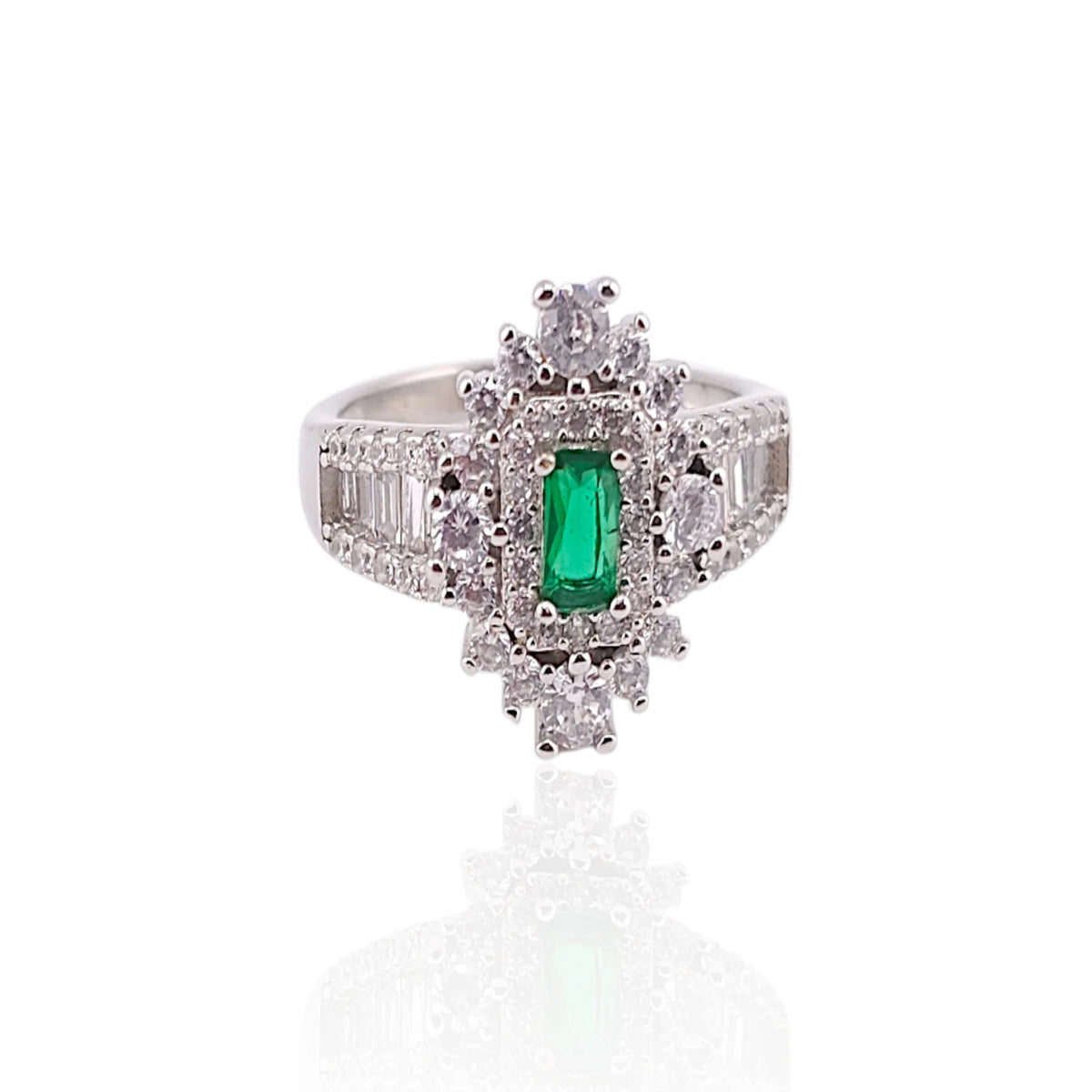 Fancy women ring