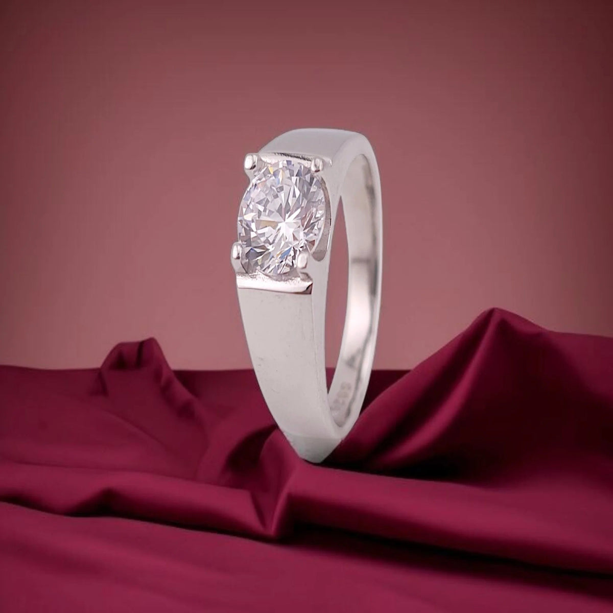 Single stone men fancy ring