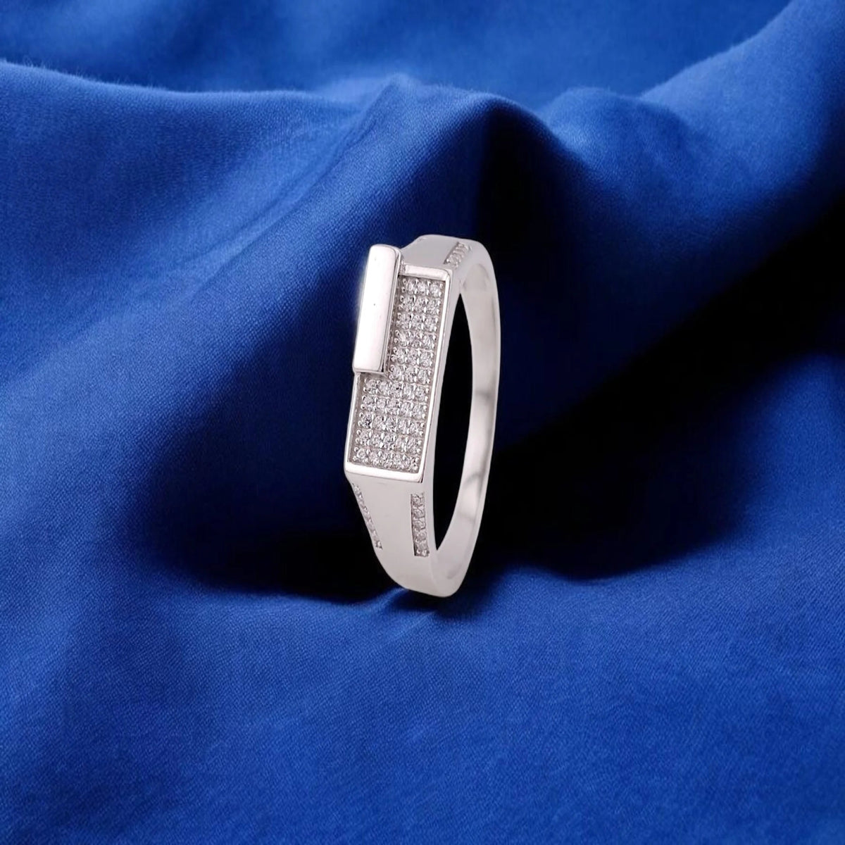 Premium design men ring