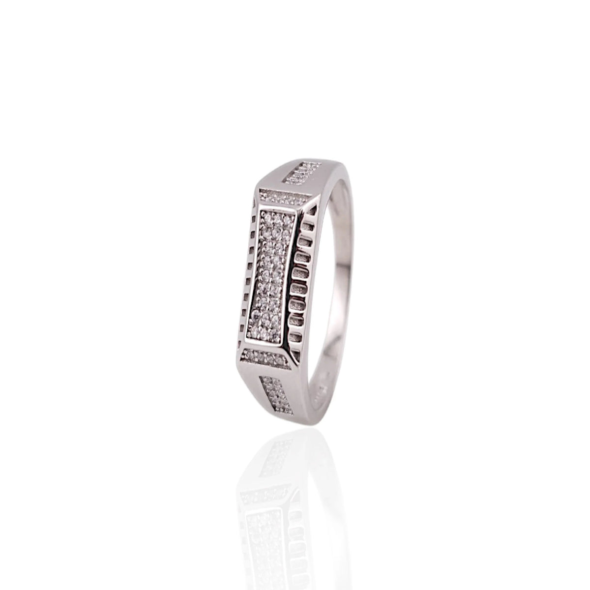 Fancy men ring