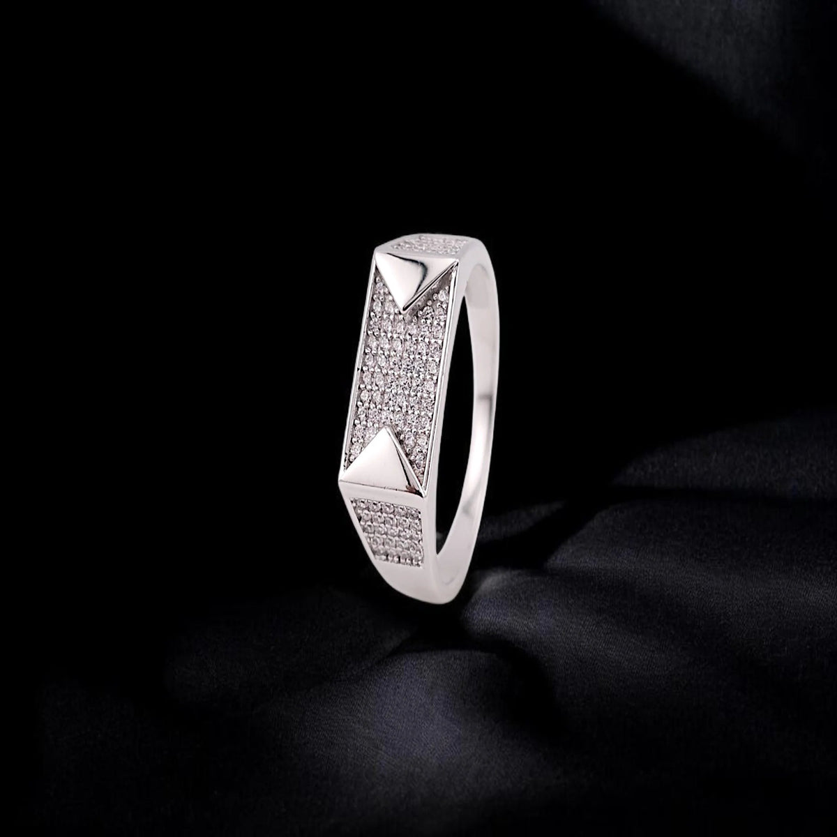Premium design men ring