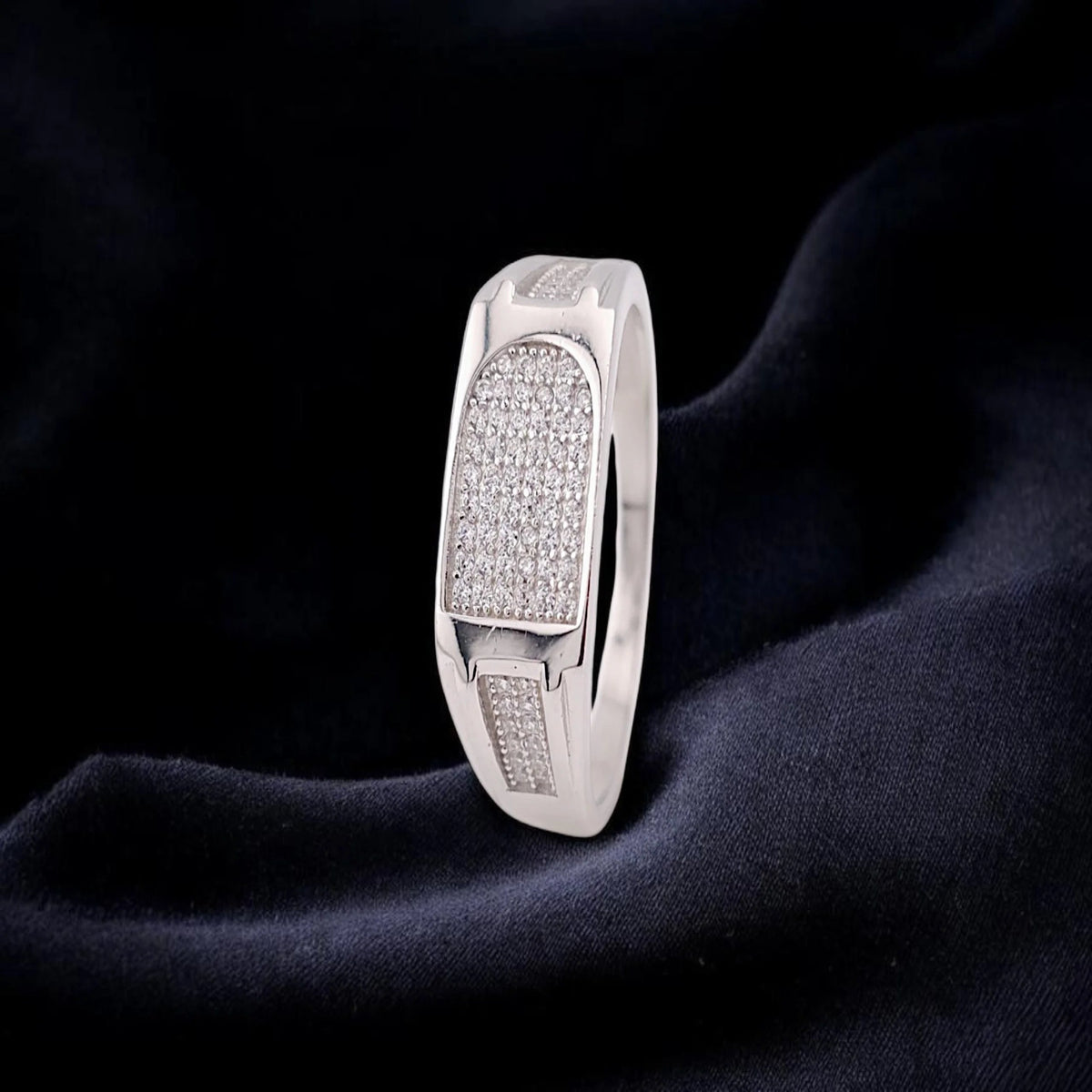 Premium men ring